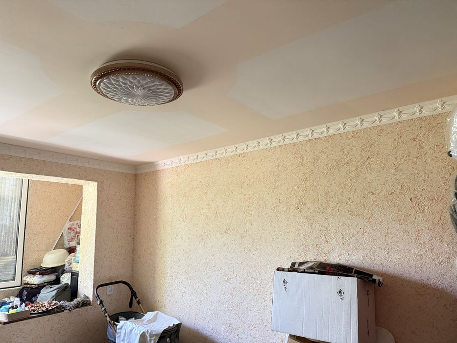 Kogon shaxar 2 mkr da dom sotiladi 2 xonalik tayyor.