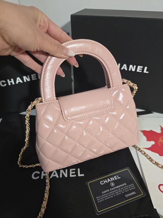 Налична чанта Chanel Kelly Pink