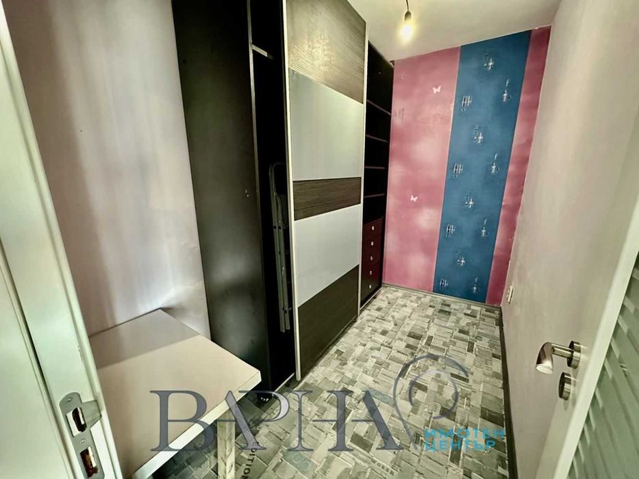 ПРОСТОРЕН АПАРТАМЕНТ! Двустайно жилище - кв. Левски!