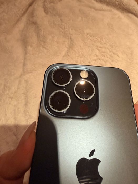 Iphone 15 pro 128 Gb