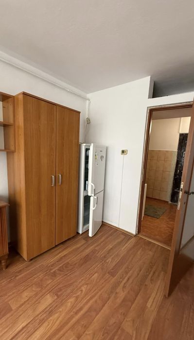 Garsoniera de vanzare zona Dragoș Vodă