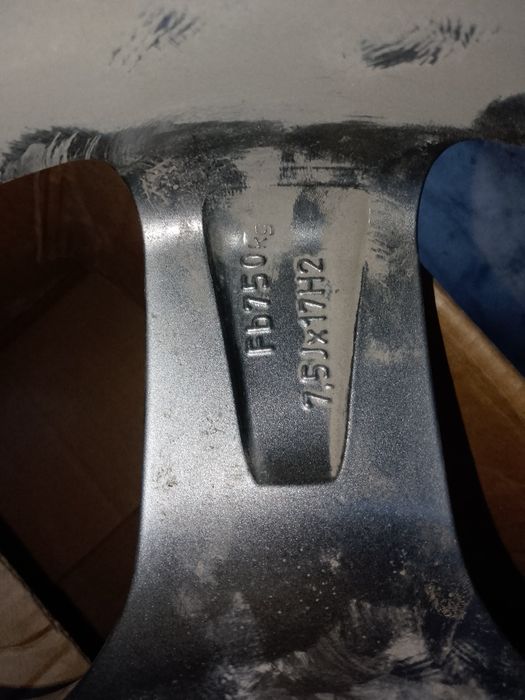 Продам диски бмв