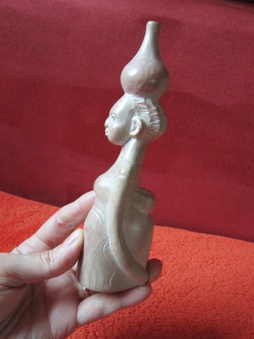 cadou deosebit Pink Stone African Lady