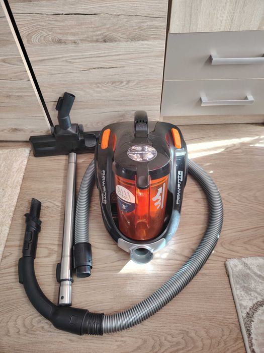 Aspirator fara sac Rowenta Compact Power Cyclonic , 750 w , defect