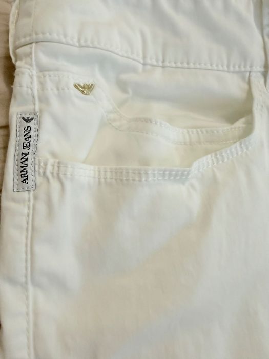 Armani Jeans панталон EU 30 M