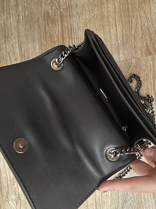 Geanta Guess noua