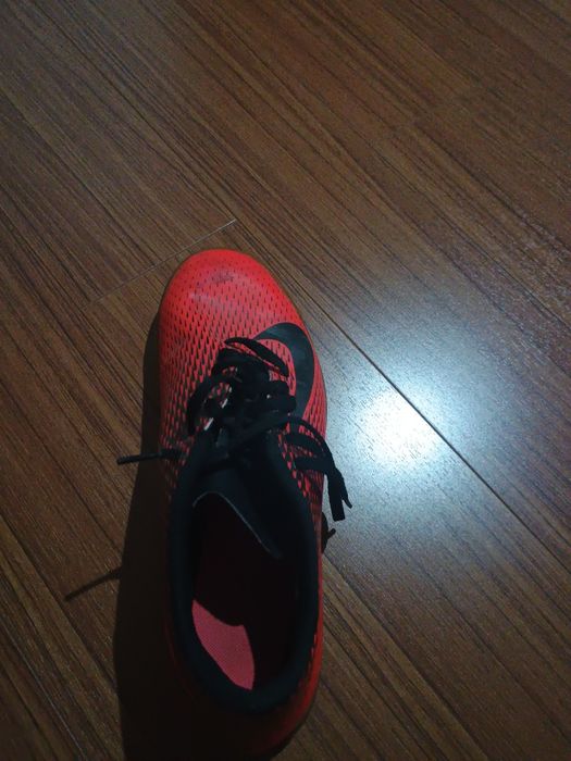 Ghete fotbal sală Nike noi, mărimea 42