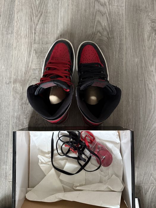 Jordan 1 high Patent bred