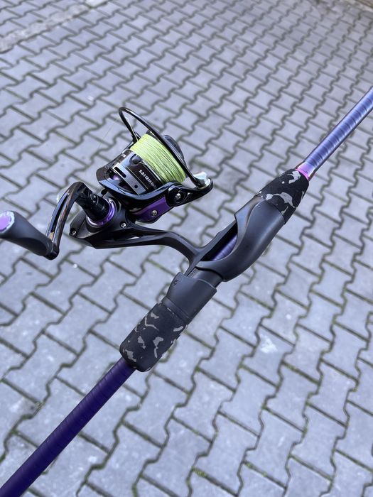 Въдица Delphin TOCXIC 7-30гр с макара Delphin IXPera 3T