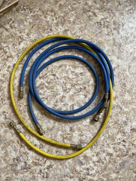 Манифолд в кейсе со шлангами