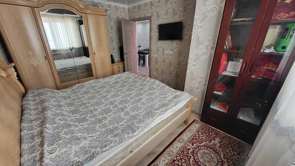 Спальный гарнитур