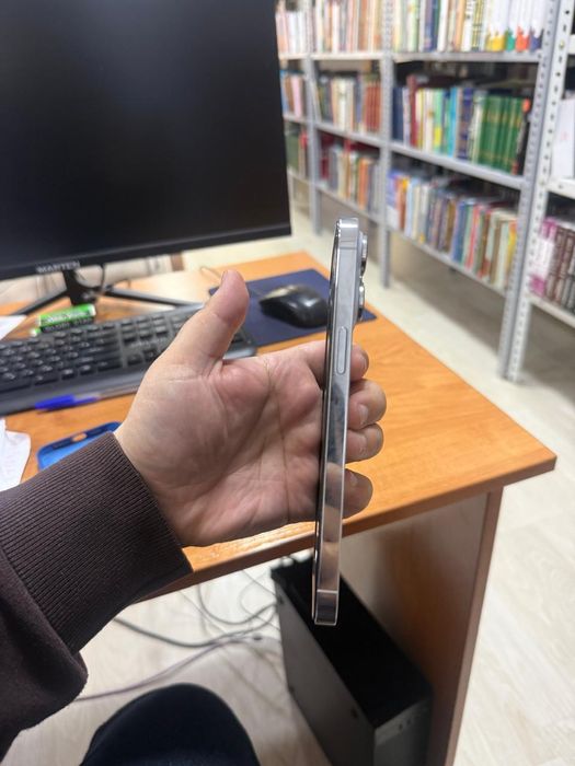 Айфон 14 Про Макс в идеальном состоянии