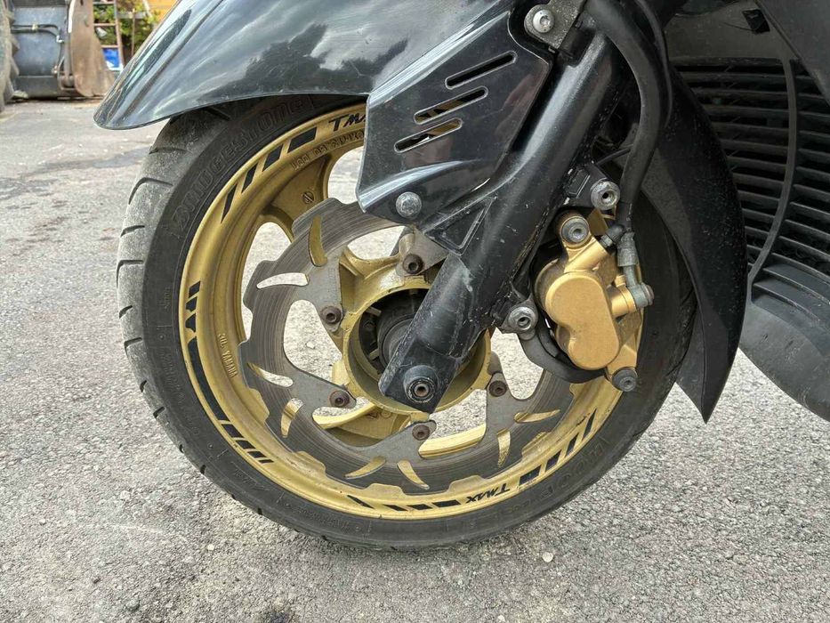 Yamaha T-Max 500