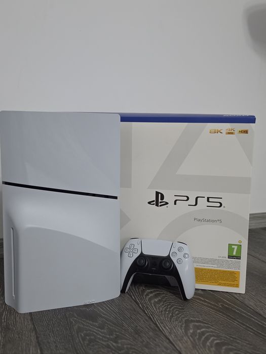 Vand PS5 Slim Impecabil