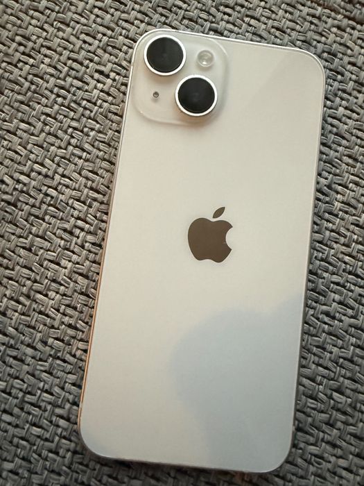Продавам iPhone 14