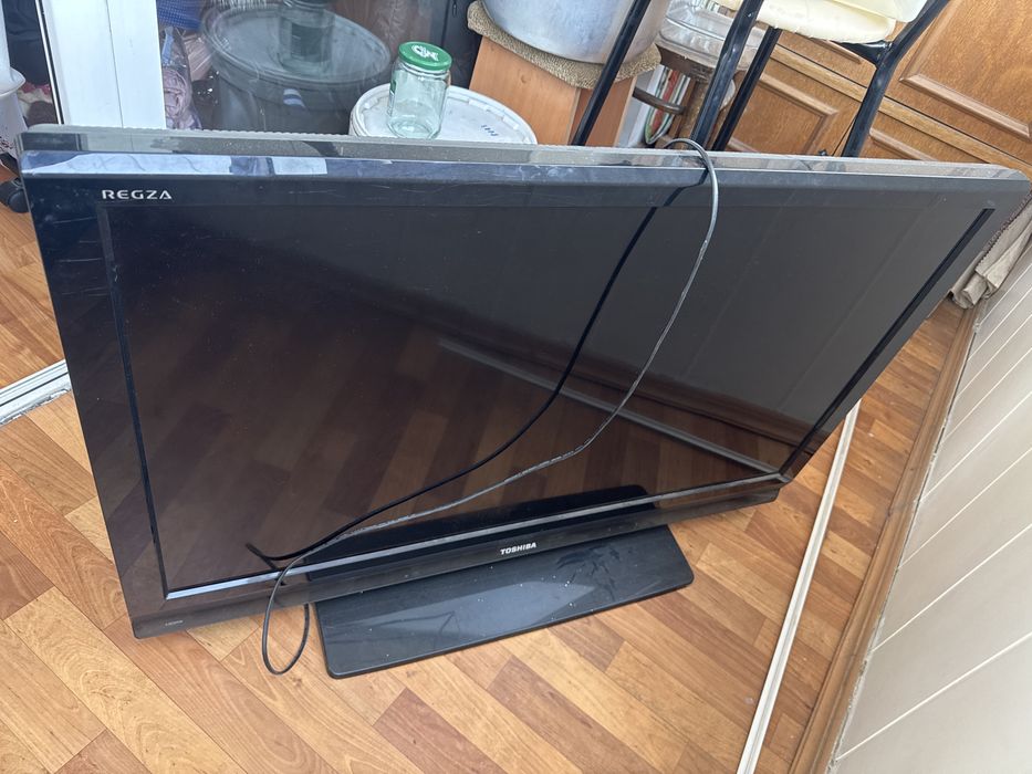 Шкаф кровать комод биде ванна джакузи