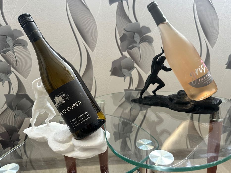 Луксозна поставка стойка за вино и уиски "Сизиф" - Уникален подарък за мъж жена колега приятел статуетка фигура декорация митология арт изкуство