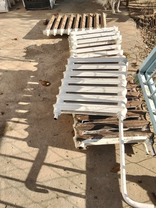 Батарея чугунная продам