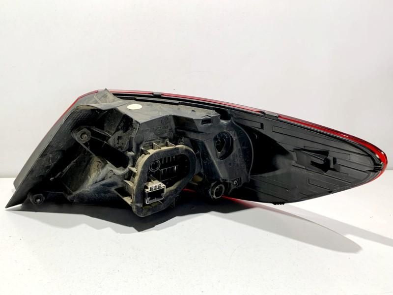 Stop stanga aripa LED Volkswagen Passat CC facelift 3C8945207M