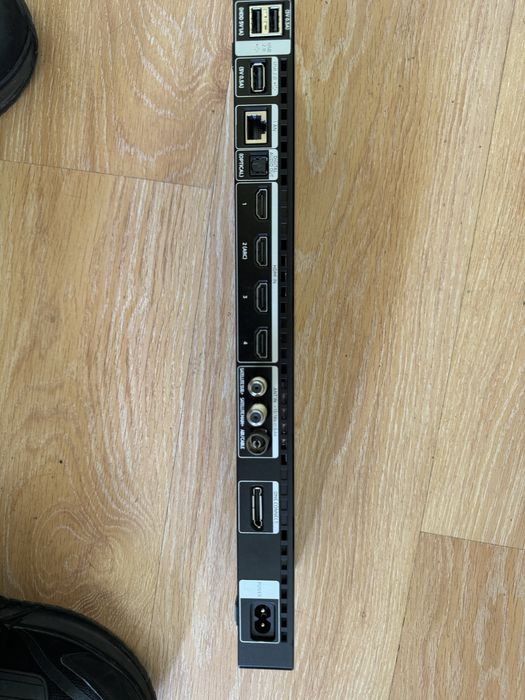 Части за ТВ Самсунг QR55Q8CAMT