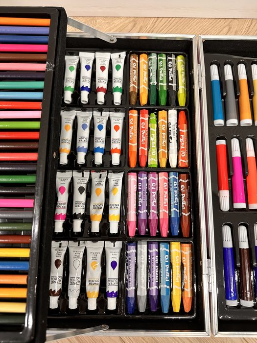 Набор для рисования за 3200