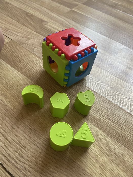 Игрушки 0 - 3 года