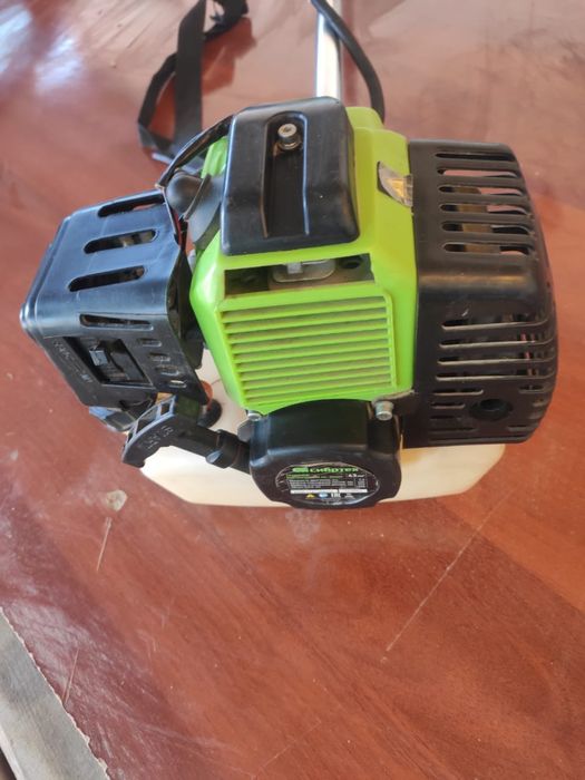 триммер бензиновый для травы