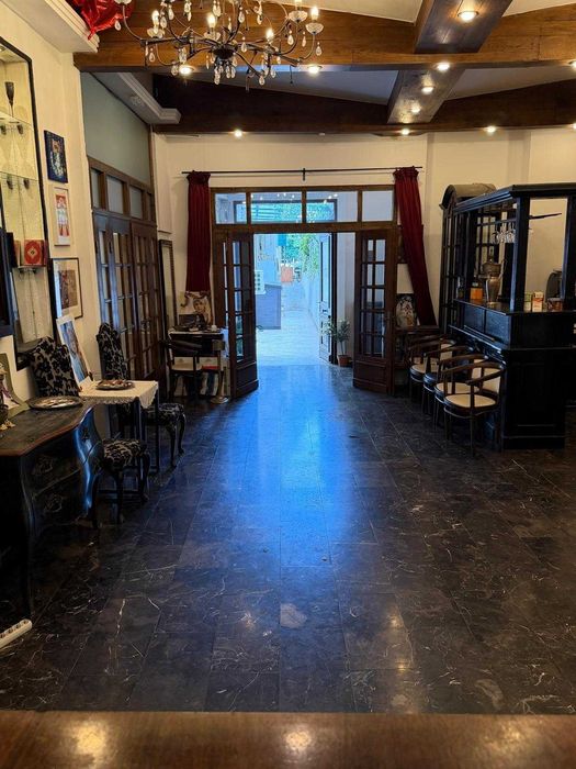 Proprietar, inchiriez bistro-cafe/ birouri, proximitate Arcul de Triumf