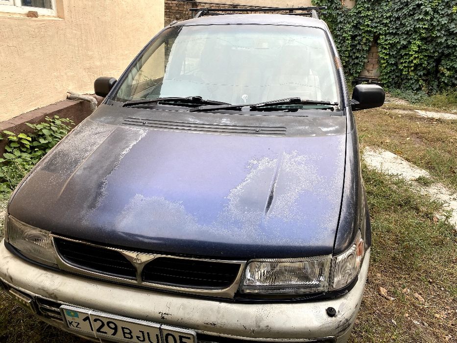 Продам Митсубиси шариот