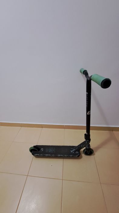 Trotineta freestyle-Slamm scooters
