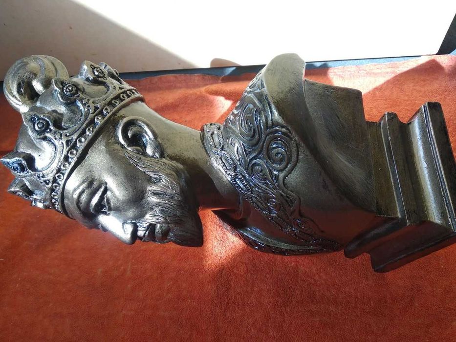 Бюст Тамерлан Амир Тимур