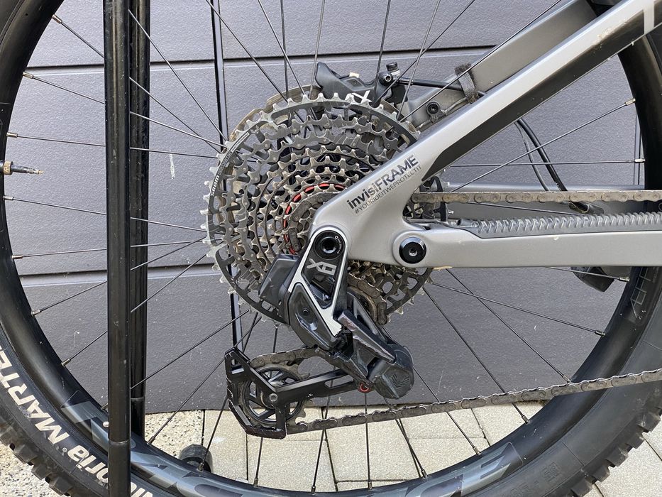 Висок клас Enduro E-bike Transition Relay