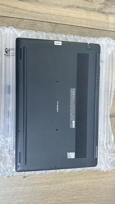 Лаптоп Dell Latitude 3520 FHD 15.6” Intel i5-1135G7 8GB RAM 256GB SSD / MS Office 2011 Pro Plus
