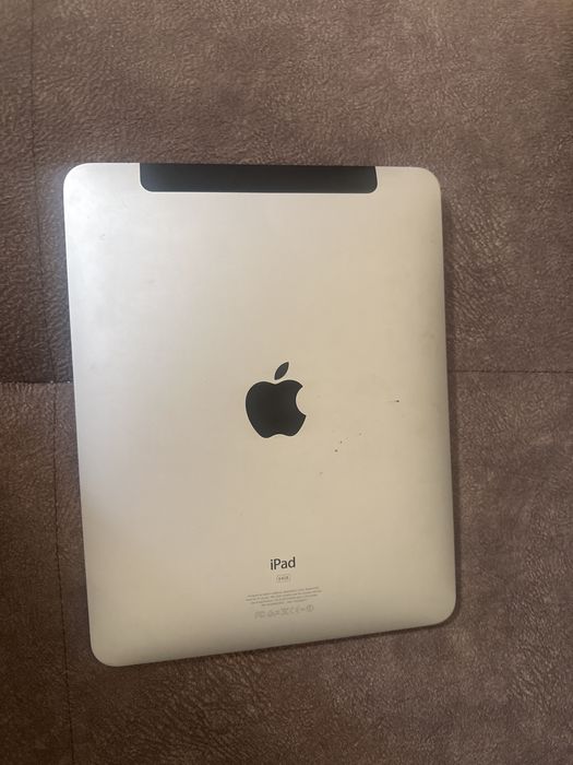 Ipad iphone старый не включаеться