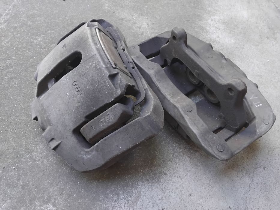 Предни двубутални спирачни апарати Audi A8 D3/A6 C6 Ауди А8/А6