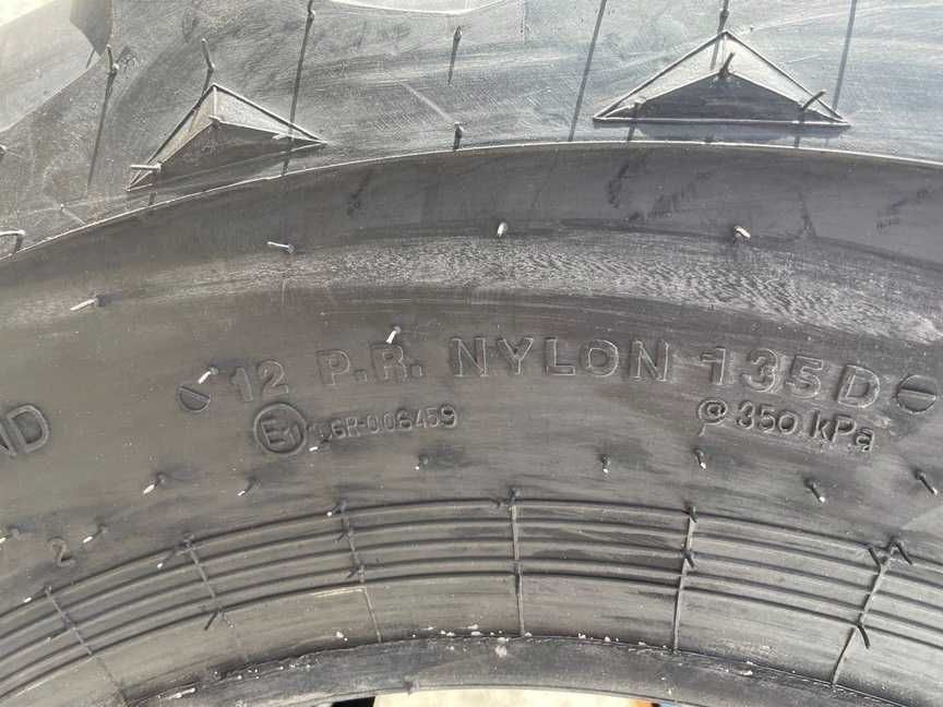 12.5-20 anvelope noi marca CEAT pentru tractor spate