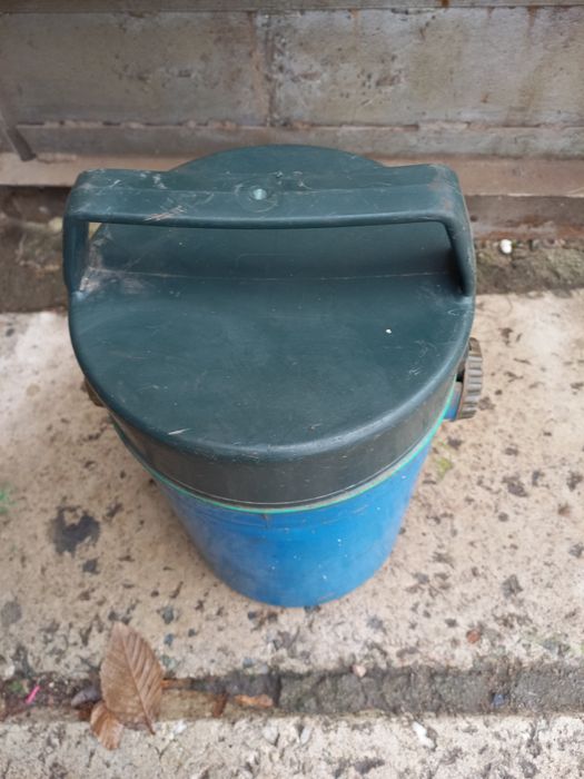 Продам советский термос для еды в хор сост