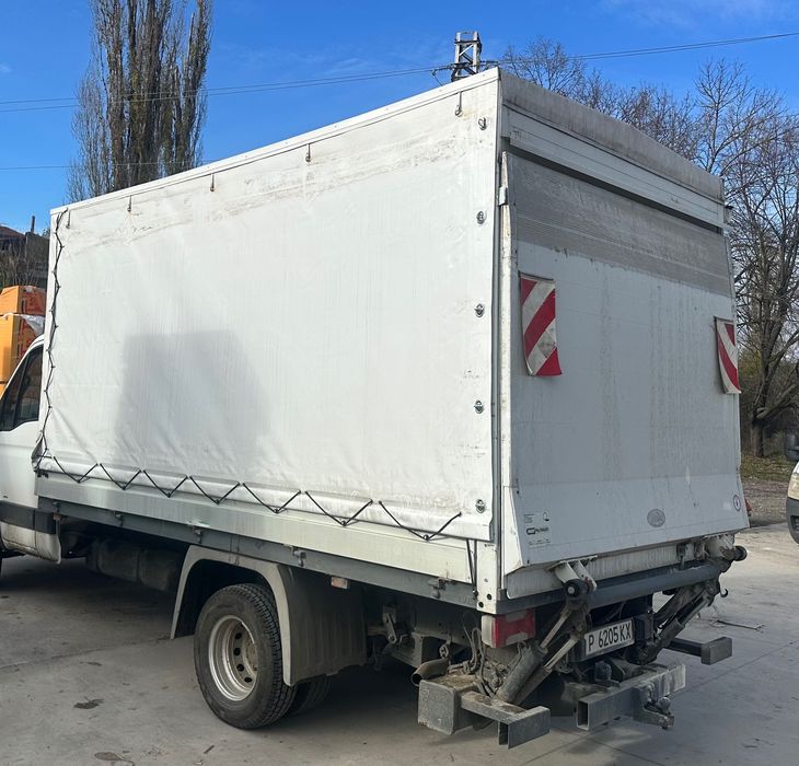 Каросерия с падащ борд 1000кг. Без камиона