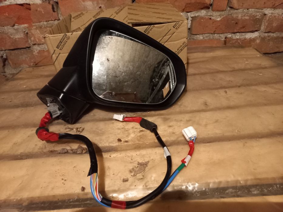 Дясно огледало за Lexus RX450 2019