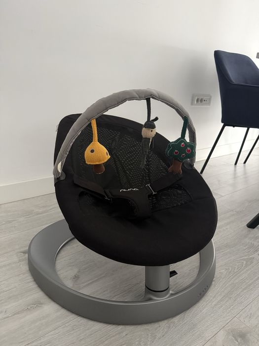 Balansoar Nuna Leaf + Bara de Jucarii