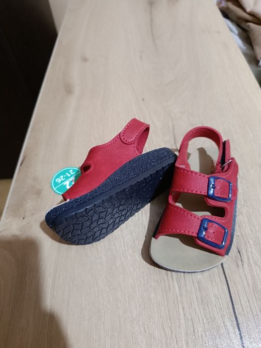 Нови красиви сандали за момиче LCW номер 22