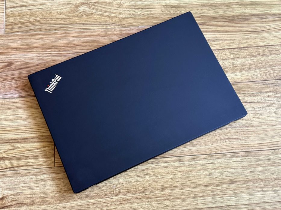 Lenovo T14 Touch`Ryzen 5-4650U/16GB DDR4/512GB NVMe/FHD IPS/Бат 12ч