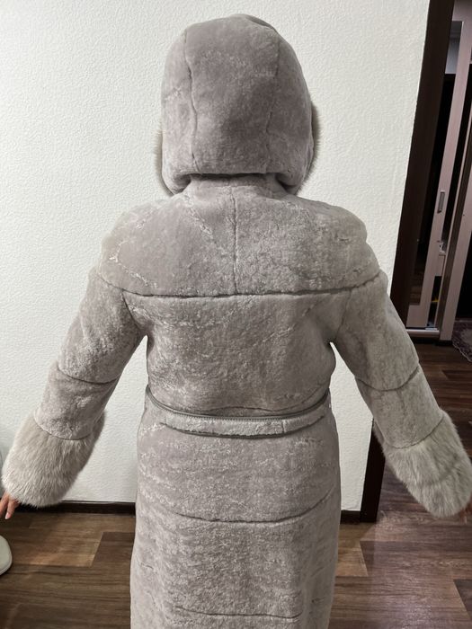 Женская Шуба(новая)