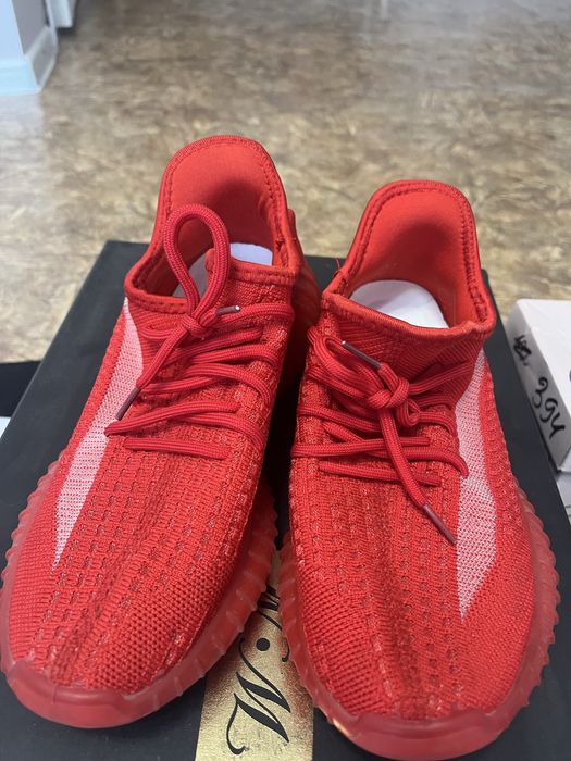 Красовки за 2000тг. Писать на ватсап