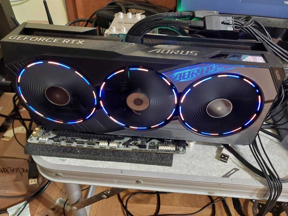 Gigabyte Aorus Master RTX 4070Ti 12GB