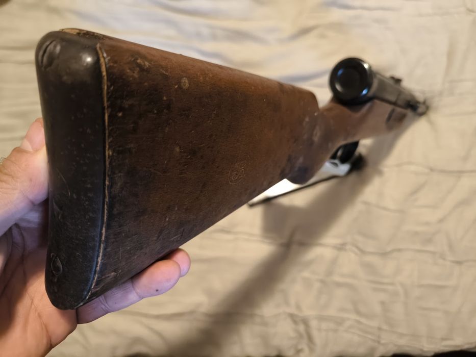 Обезопасен автомат Bereta ot VSV. картечен пистолет, пушка, карабина