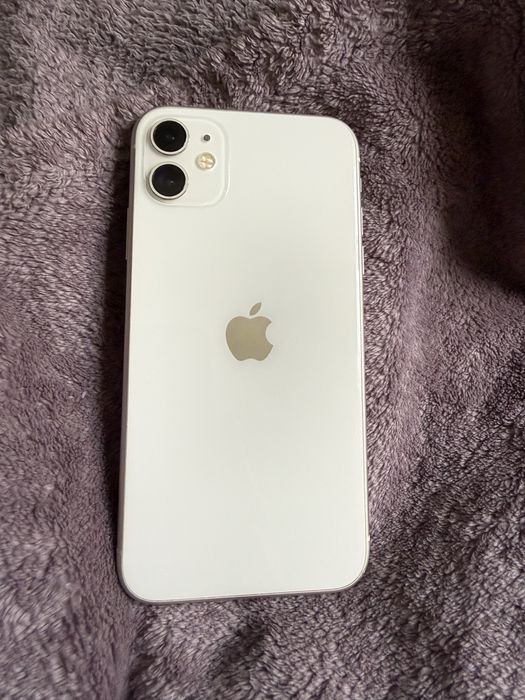 iPhone 11 White 64 GB