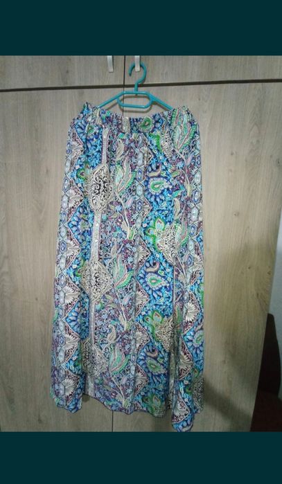 Fusta colorata de vara L disponibila