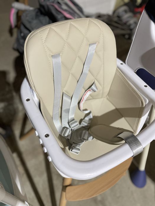 Scaun de masa Kikkaboo Woody Beige