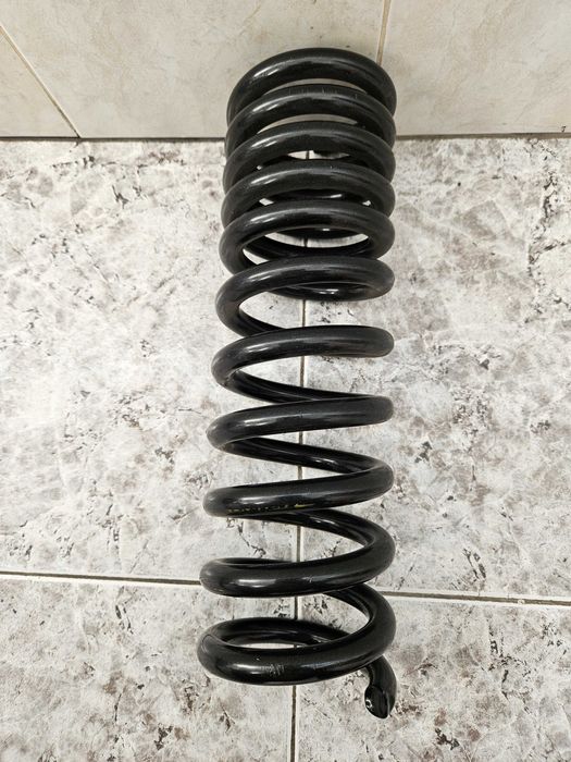 Задни пружини за Мерцедес W210